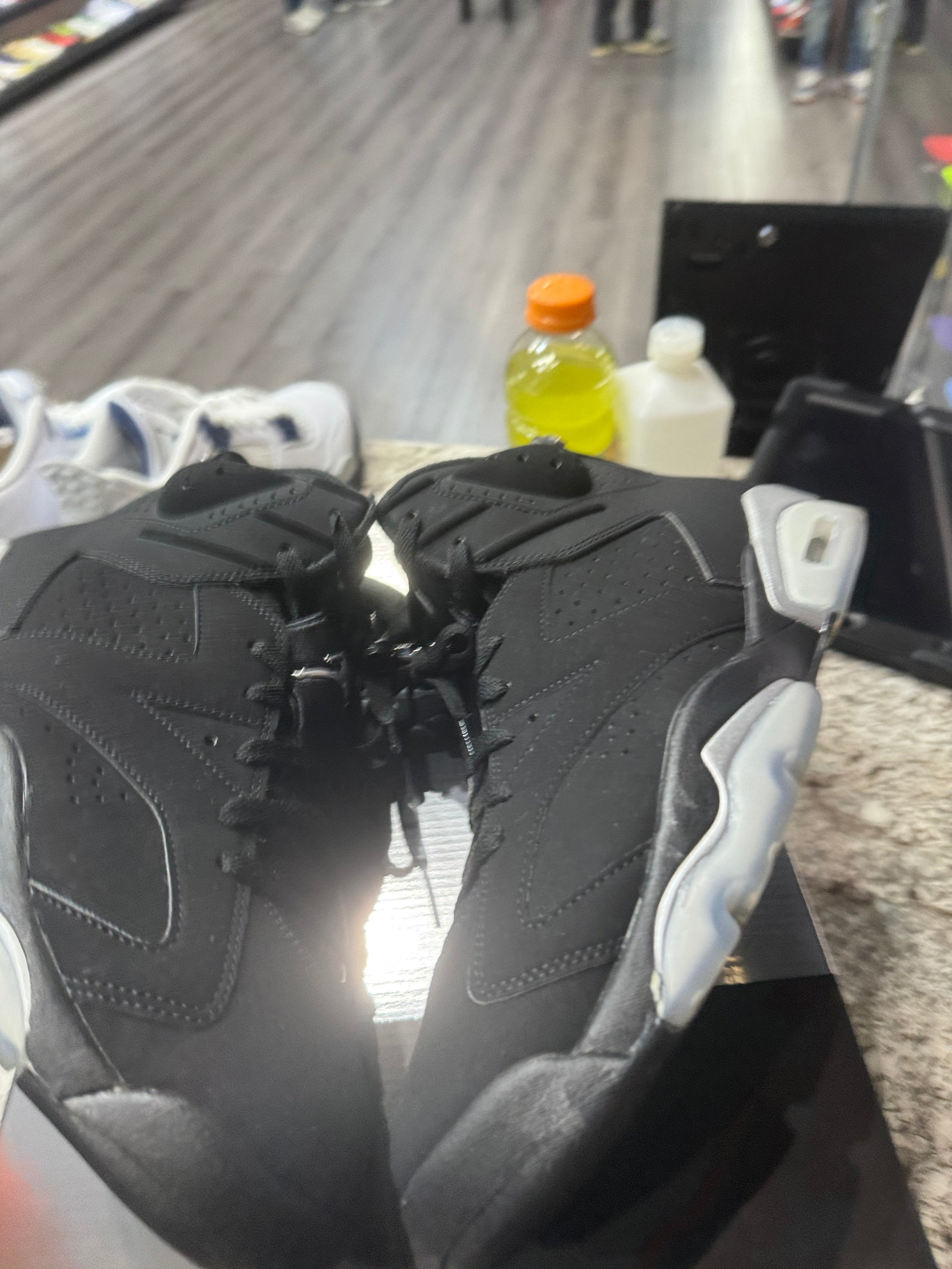 Jordan 6 Retro Chrome