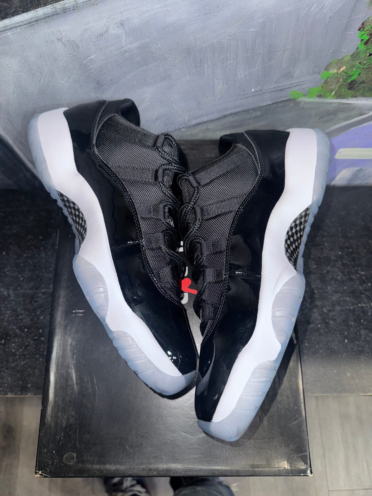 Jordan 11 Retro Low Space Jam