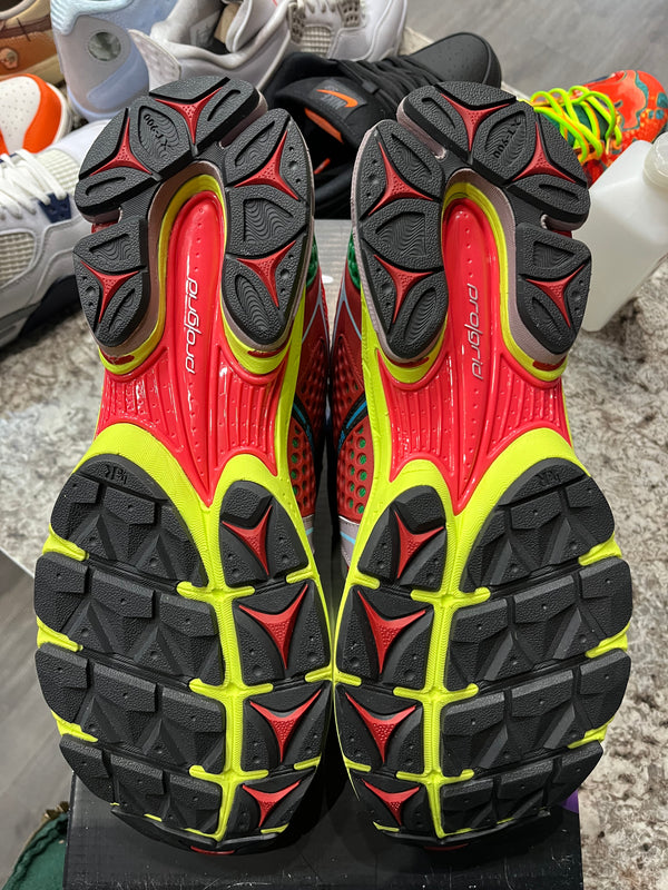 Saucony ProGrid Triumph 4 Jae Tips Flowers Grow Uptown Poison Ivy