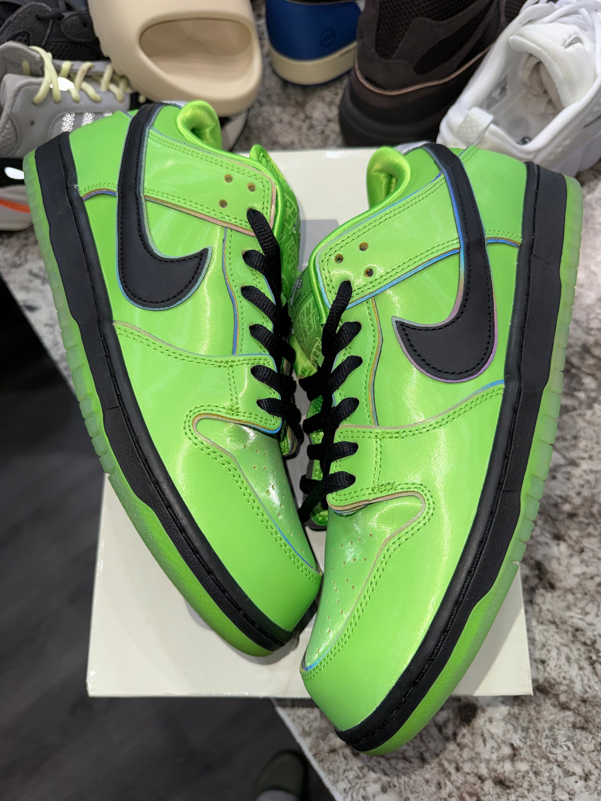 Nike SB Dunk Low The Powerpuff Girls Buttercup
