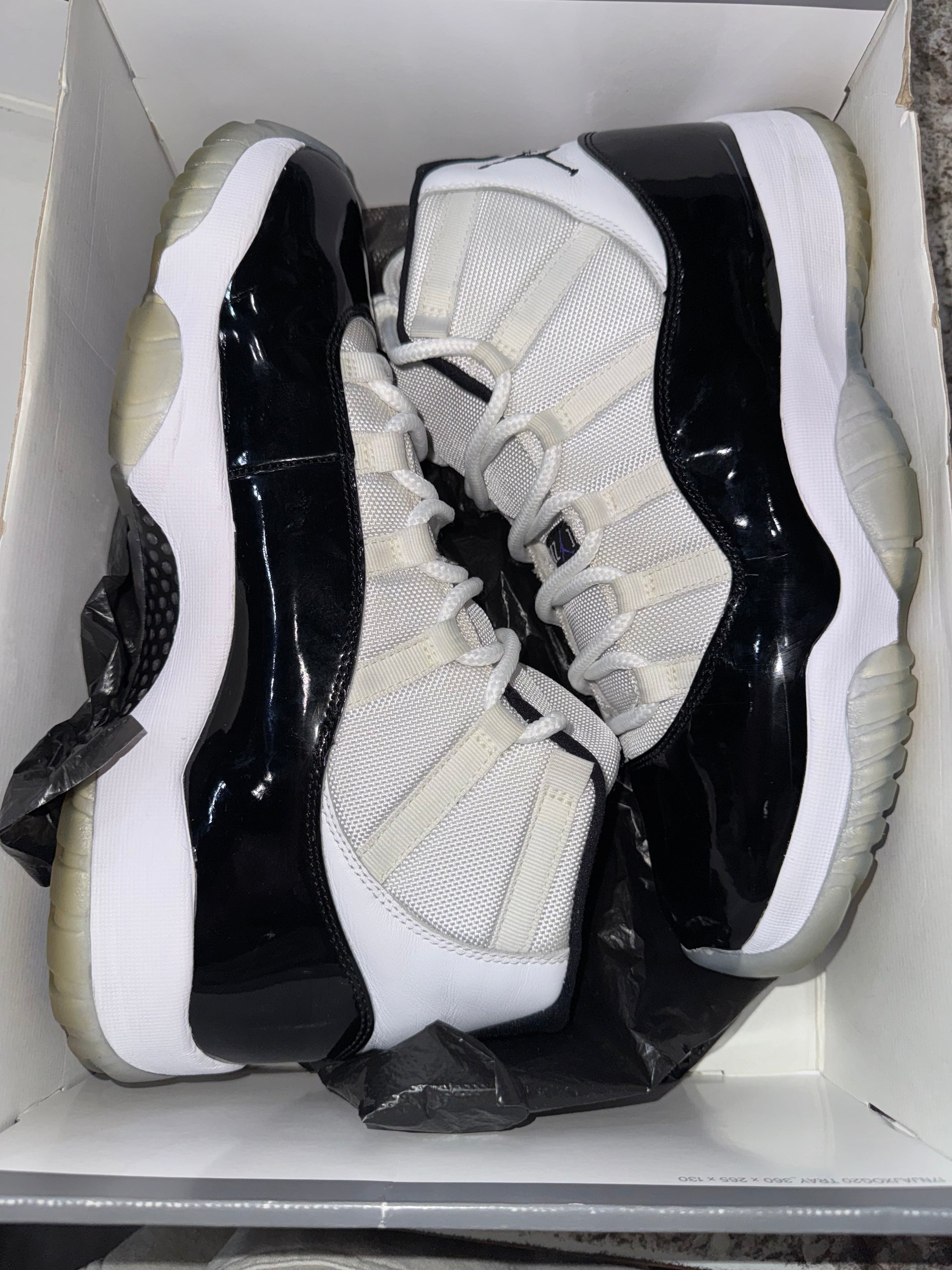 Jordan 11 Retro Concord (2018)
