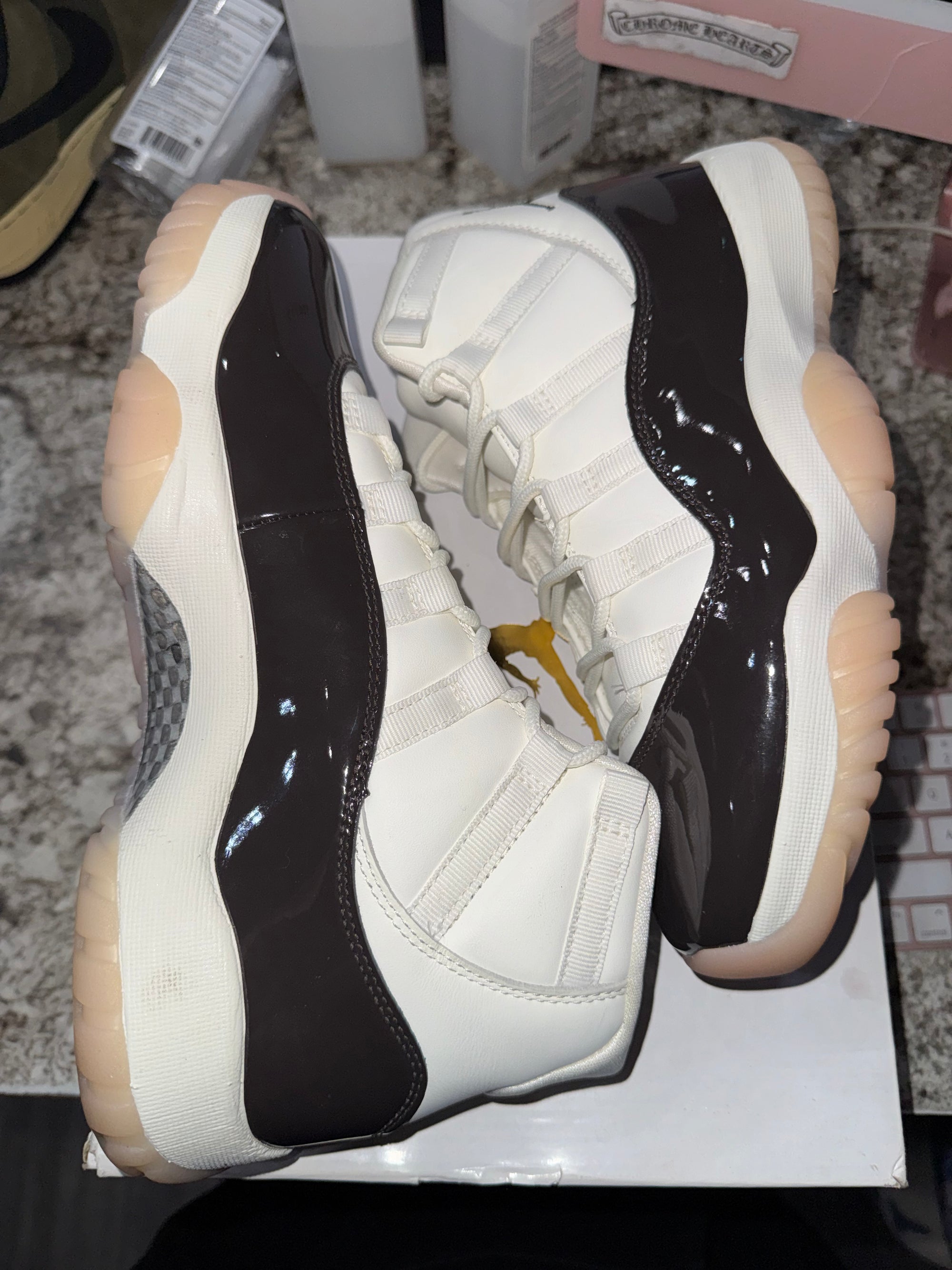 Jordan 11 Retro Neapolitan (Women's)