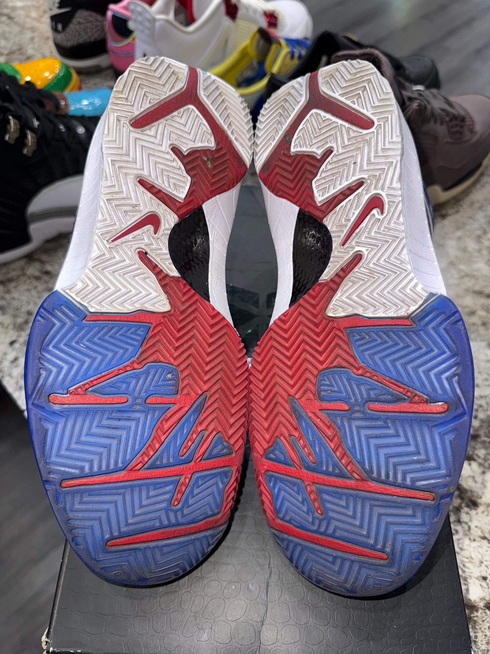 Nike Kobe 4 Protro Philly (2024)