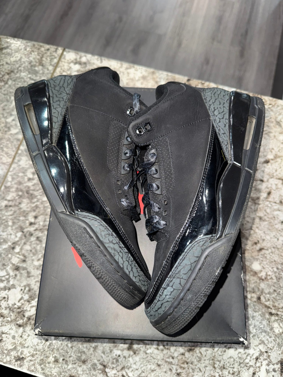 Jordan 3 Retro Black Cat (2025)