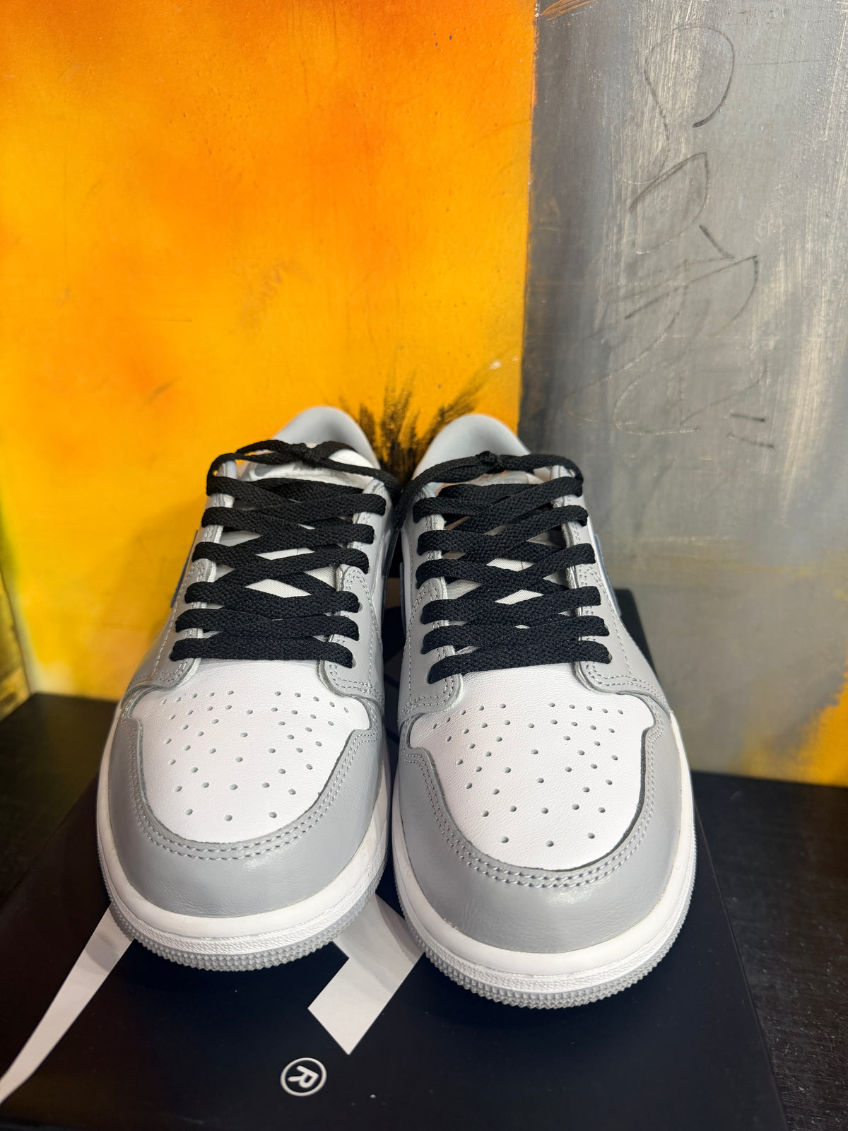 Jordan 1 Retro Low OG Barons