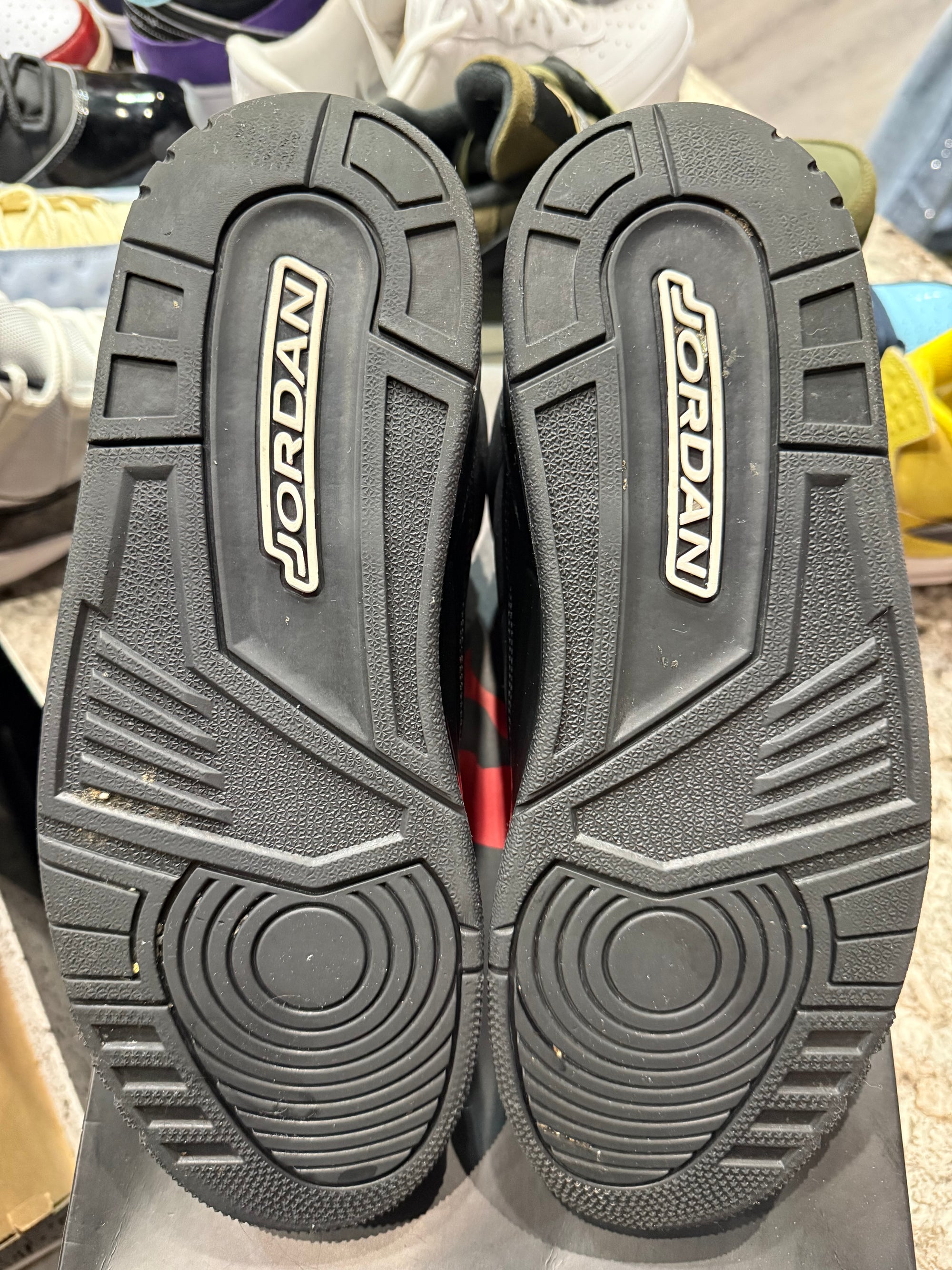 Jordan 3 Retro Black Cat (2025)