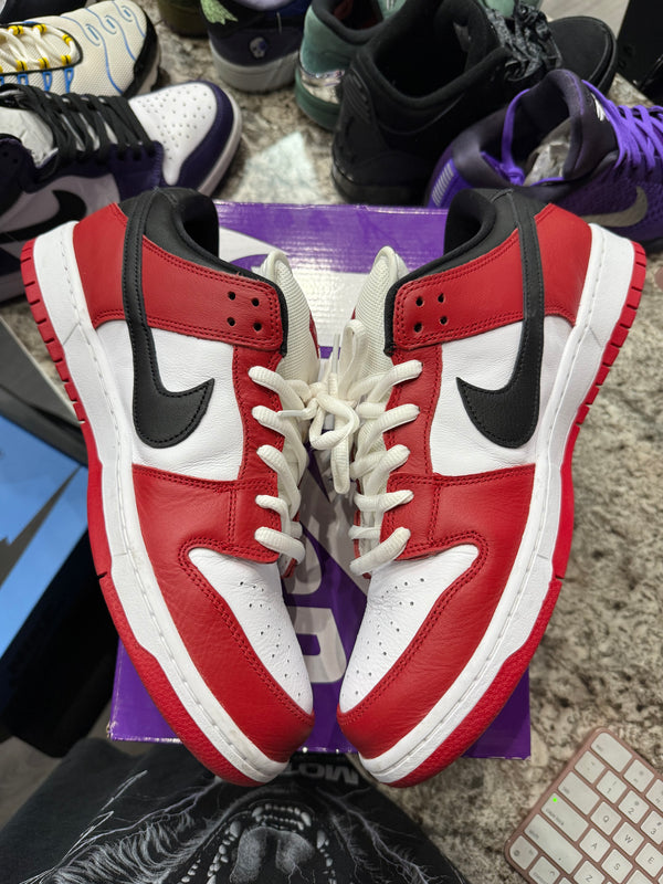 Nike SB Dunk Low Pro J-Pack Chicago