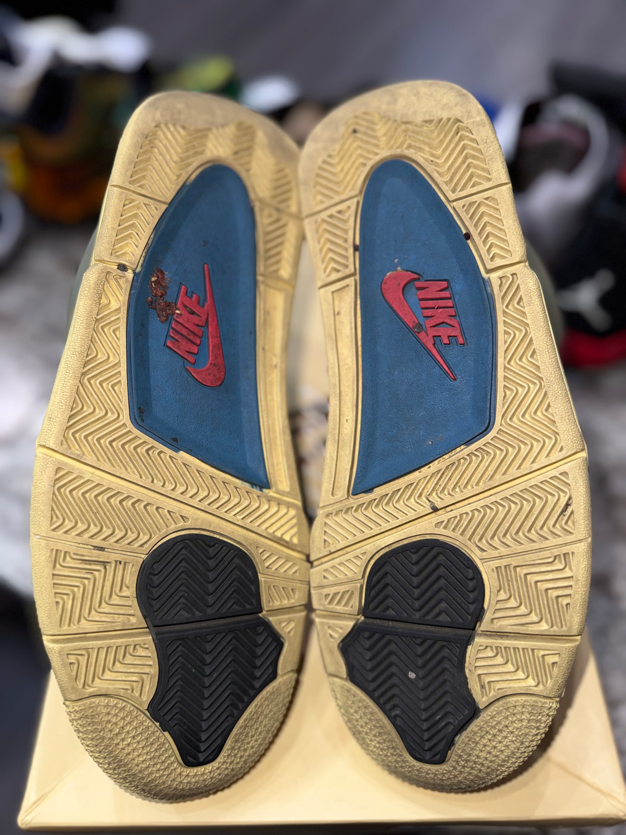 Jordan 4 Retro Union Off Noir