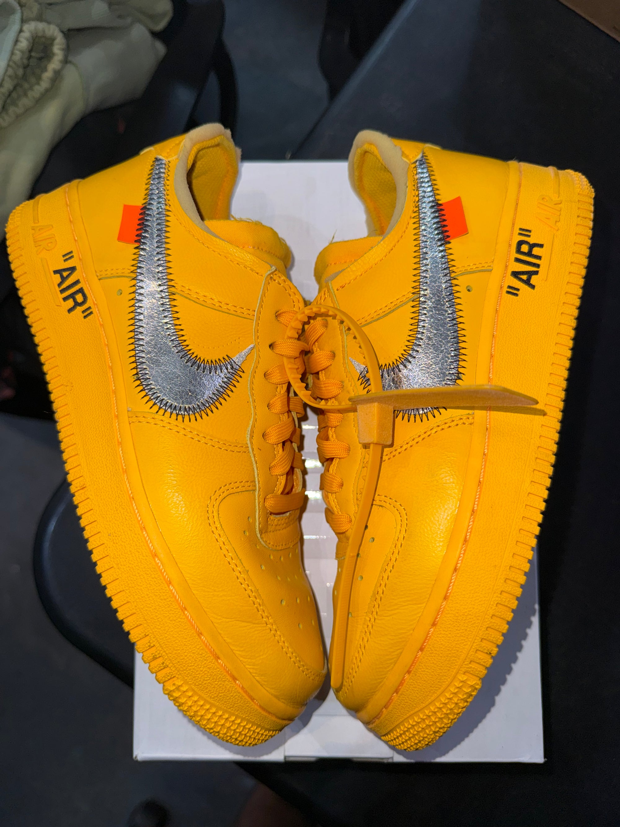 Nike Air Force 1 Low Off-White ICA University Gold