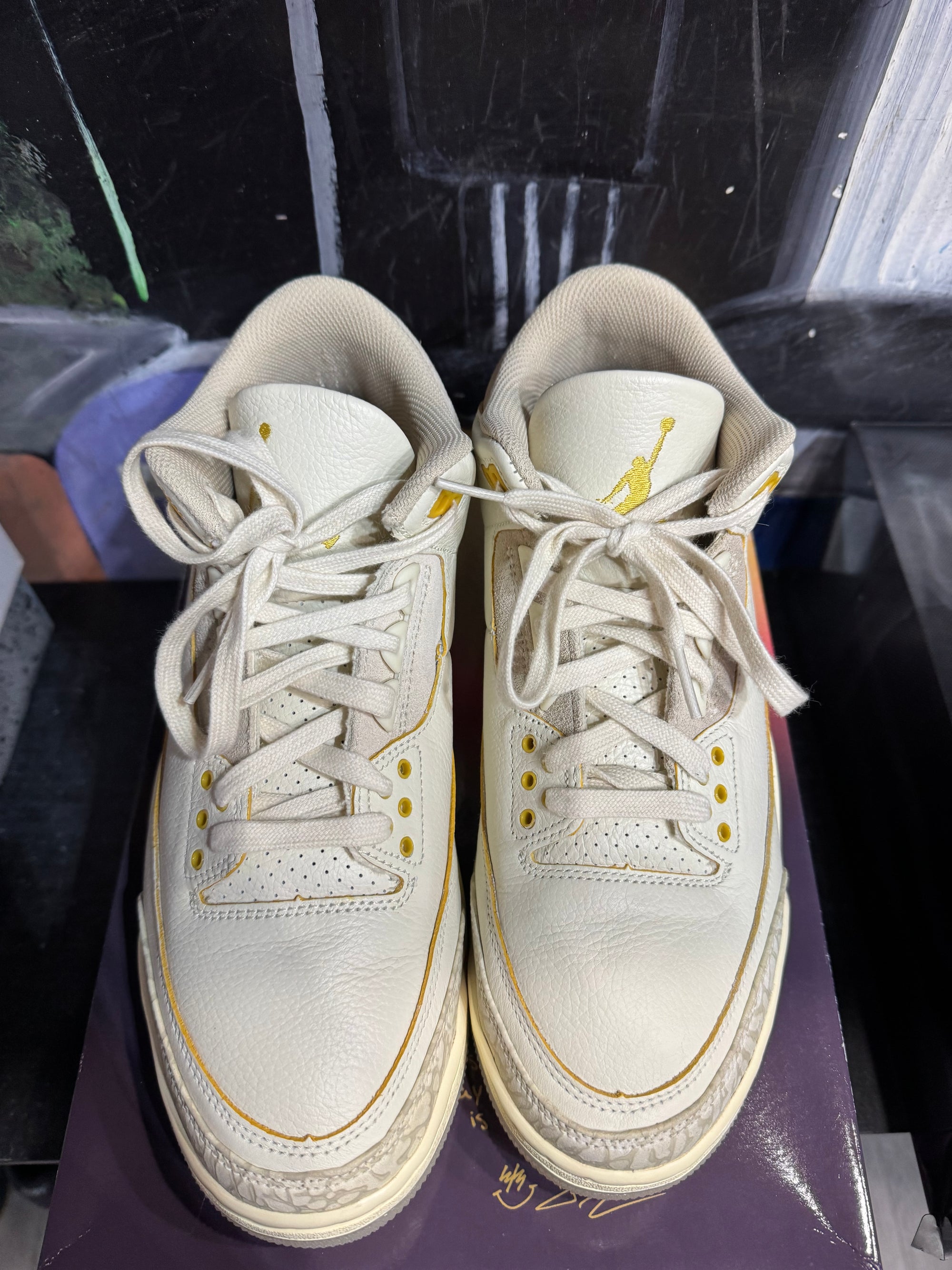 Jordan 3 Retro SP J Balvin Medellín Sunset