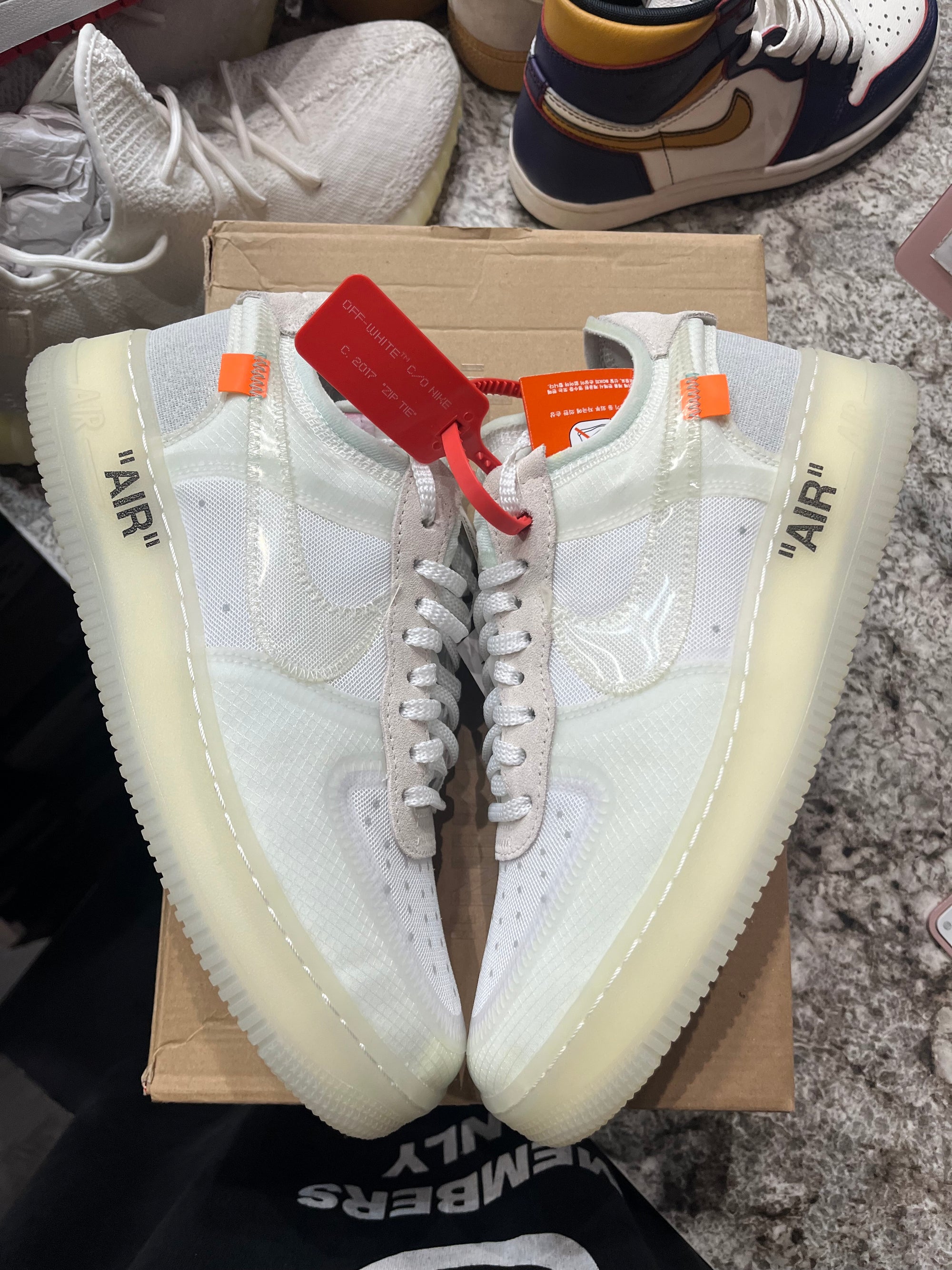 Nike Air Force 1 Low Off-White (VNDS) (DAMAGED BOX)