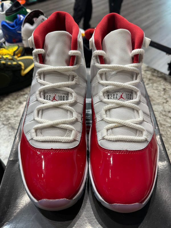 Jordan 11 Retro Cherry (2022)