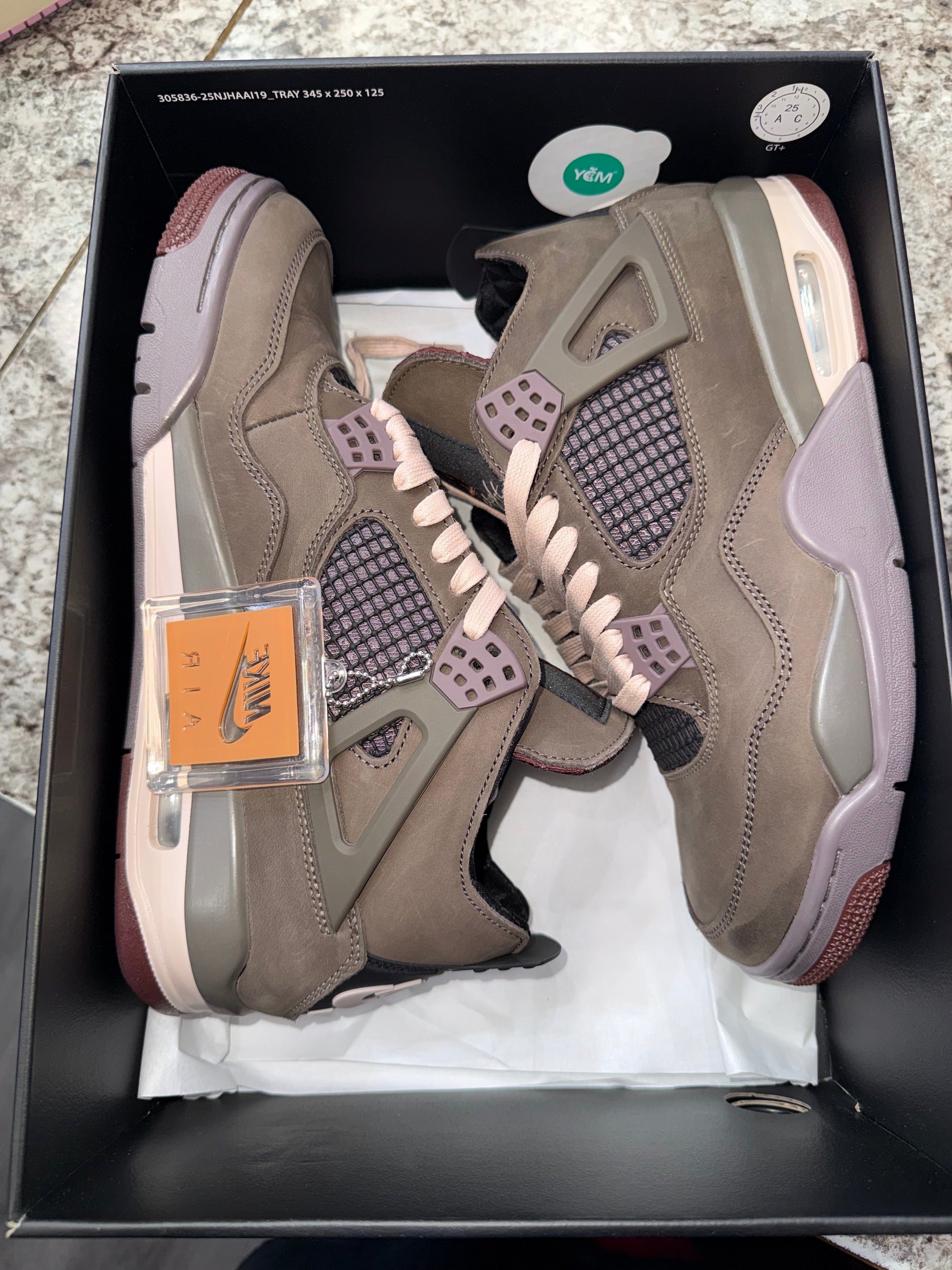 Jordan 4 Retro SP A Ma Maniére Dark Mocha