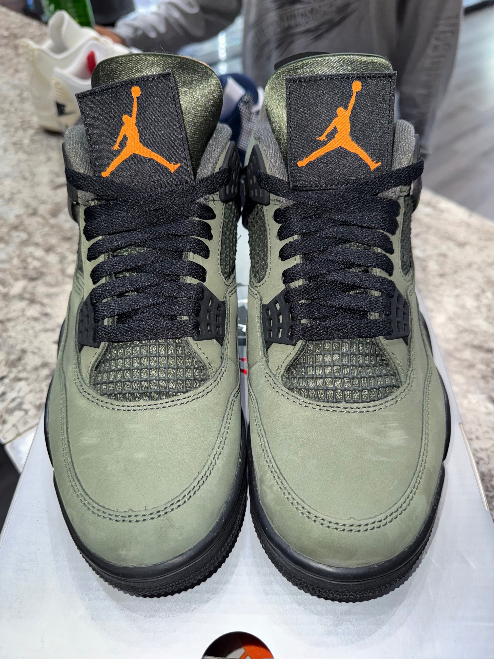 Jordan 4 Retro OG SP Undefeated (2025)